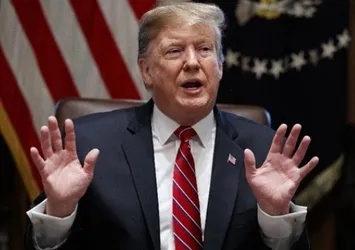 Donald Trump çağrı yaptı: İstifa et
