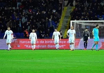 Galatasaray taraftarından istifa sesleri