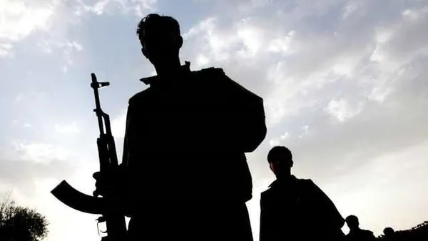 1693111089323.jpg HDP'li Pervin Buldan'ın eşinin yeğeni sınırda enselendi! PKK'ya üyelikten dosyası çıktı - 1