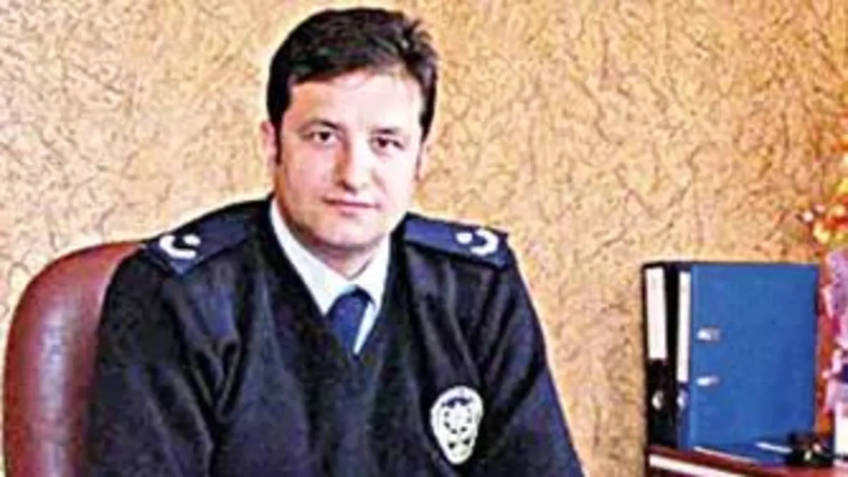 FETÖ'nün firari emniyet müdürü hücre evinde yakalandı