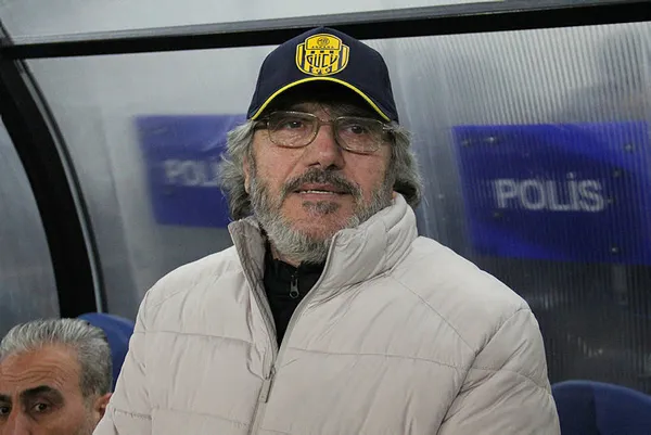 Kovid-19 tedavisi gören Mustafa Reşit Akçay entübe edilmişti! Sağlık durumu nasıl?