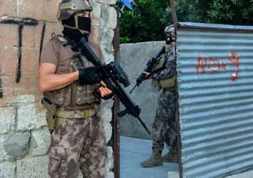 Adana'da DEAŞ operasyonu: Çok sayıda şüpheli gözaltına alındı
