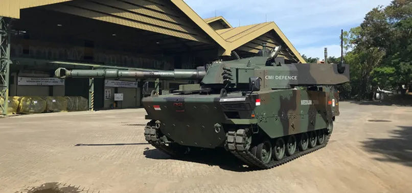 Deniz piyadelerinin koruyucusu görücüye çıkıyor