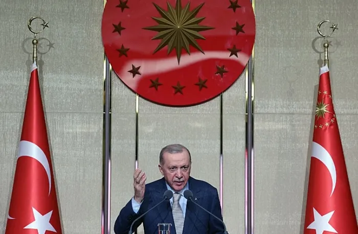 baskan-erdogandan-terorsuz-turkiye-mesaji-40-yillik-beladan-kurtuluyoruz-1741286033335.jpg Erdoğan, polis, jandarma, sahil güvenlik personeli ve güvenlik korucuları ile bir araya geldi | Fotoğraf-AA