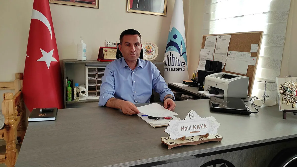 Köpek lobisinden mahalle muhtarına planlı saldırı! Kuduz vakasını önlediği için yapmadığını bırakmadılar