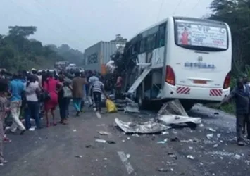 Kamerun'da trafik kazası: 21 ölü