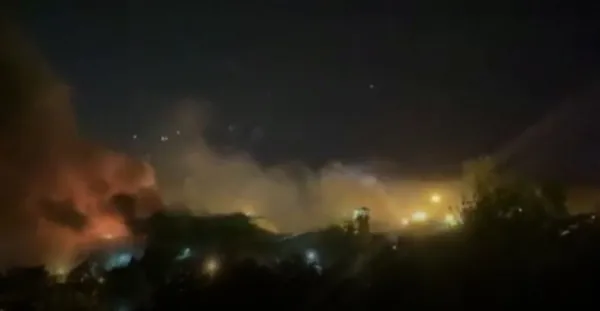 İran karıştı: Hapishanede dev yangın