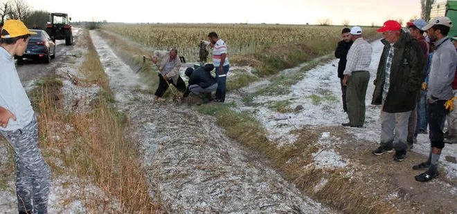 Dolu yağışı Aksaray’da hayatı felç etti, tarım arazilerine zarar verdi
