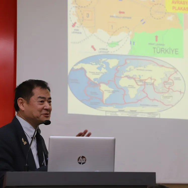 Japon deprem uzmanından uyarı! İl ve ilçeleri tek tek saydı