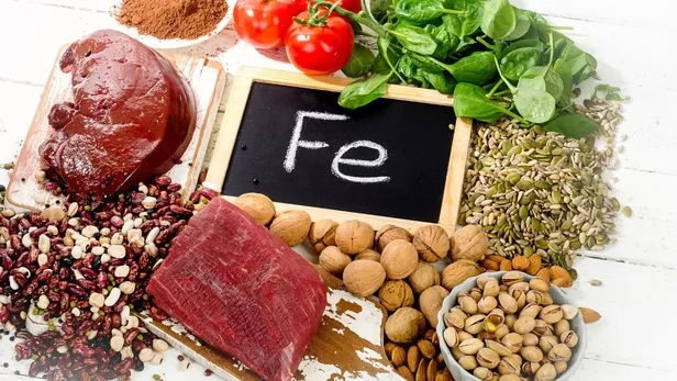 cabuk-yorulma-nefes-darligi-enerji-kaybi-gibi-belirtiler-varsa-hemen-kontrol-ettirin-tedavisi-sart-ilk-olarak-1702899659056.jpg Çabuk yorulma, nefes darlığı, enerji kaybı gibi belirtiler varsa hemen kontrol ettirin! Tedavisi şart ilk olarak kansızlık yapıyor! - 1