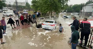 Adıyaman’da onlarca araç sular altında