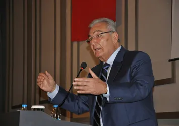 Kumpası gizlemek için çilingiri tehdit etmişler