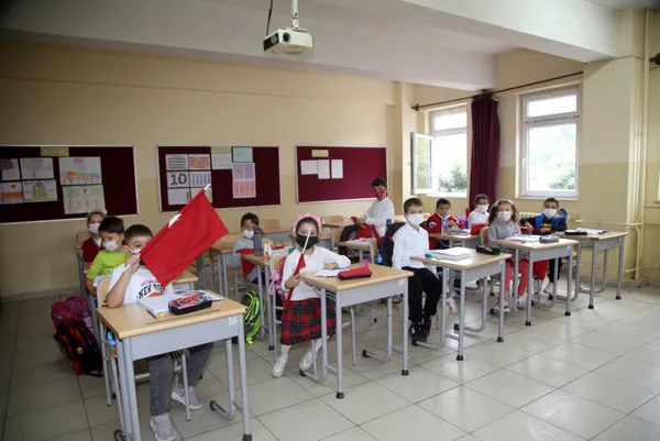 1632286252470.jpg Yüz yüze eğitimde velilere kritik uyarı: Sert tepkiler vermeyin - 1
