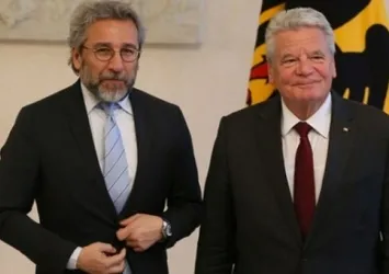 Almanya'dan firari Can Dündar açıklaması