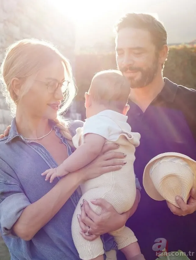Kocaman olmuşlar: 2 kez baba olan Ahmet Kural'dan maaile poz! 3