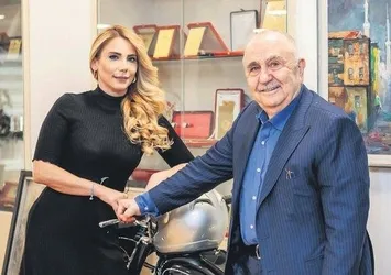 Bedrettin Dalan: Devlet bakkal dükkanı değildir, batmaz
