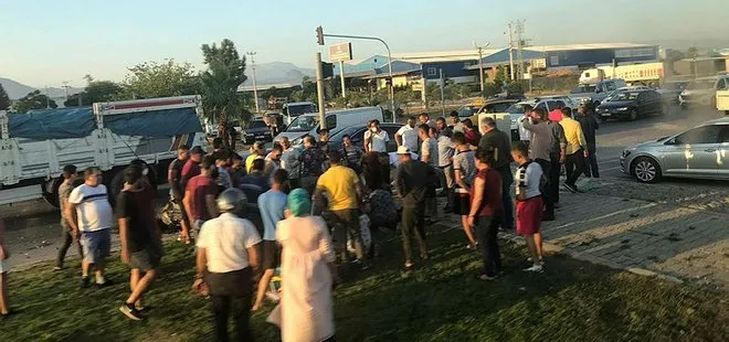 Kırmızı ışıkta bekleyen araca arkadan çarptı: 5 yaralı