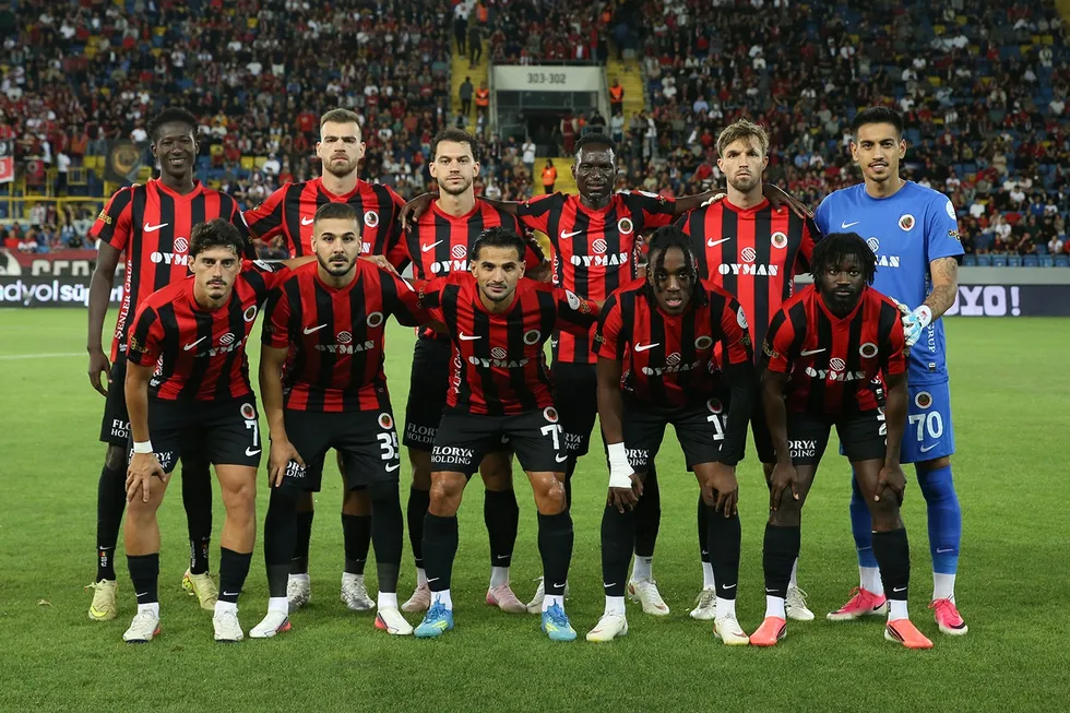 1788690671092.jpg Trabzonspor Gençlerbirliği maçı ne zaman, saat kaçta? Süper Lig mücadelesi öncesi muhtemel 11'ler belli oldu - 3