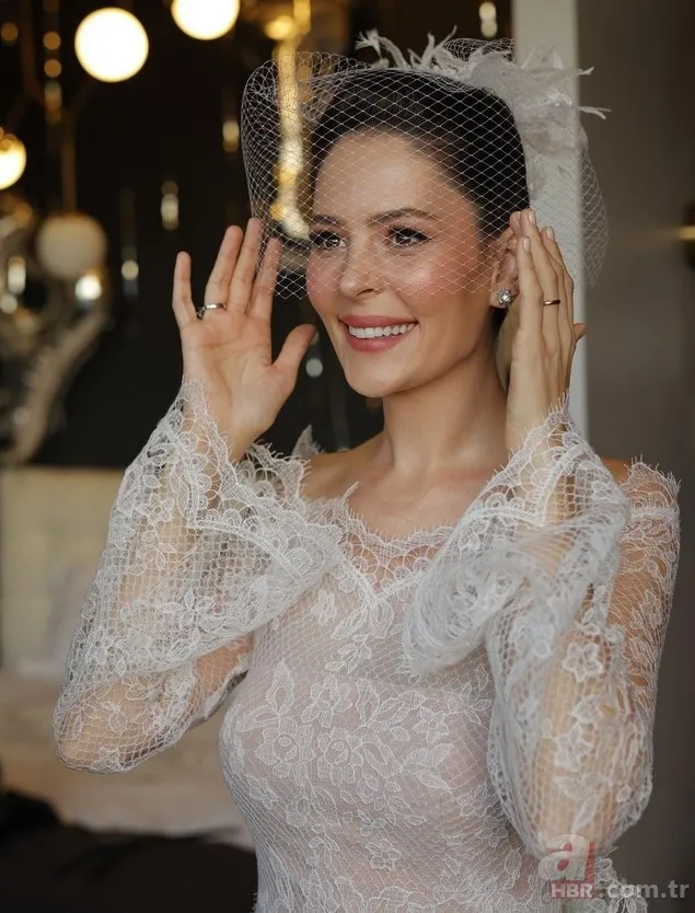 Kuruluş Osman'ın Malhun Hatun'u Yıldız Çağrı Atiksoy'un yeni doğan kızına bakın! Eşi Berk Oktay paylaştı 8