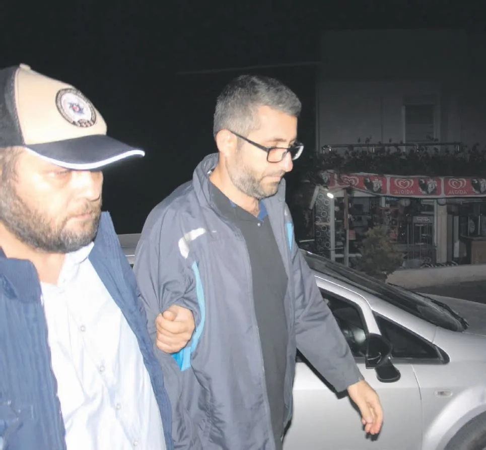 Sisam Adası'na kaçmaya çalışan FETÖ'cü hainler yakalandı - 2
