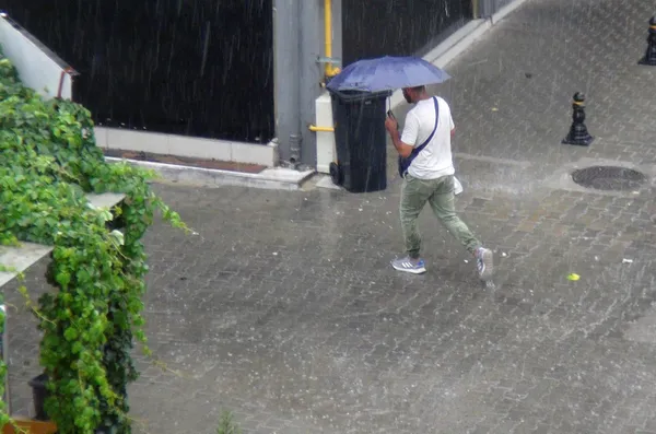 1660030786630.jpg Meteoroloji 5 günlük hava durumu raporunu yayınladı! İstanbul başta olmak üzere birçok ile sağanak geliyor | O illerde yaşayanlar dikkat - 9