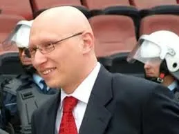 Borsada Taze Kuru bir hikaye! Ali Babacan’ın kayınbiraderi Nusret Yurter’in şirketinde neler dönüyor?