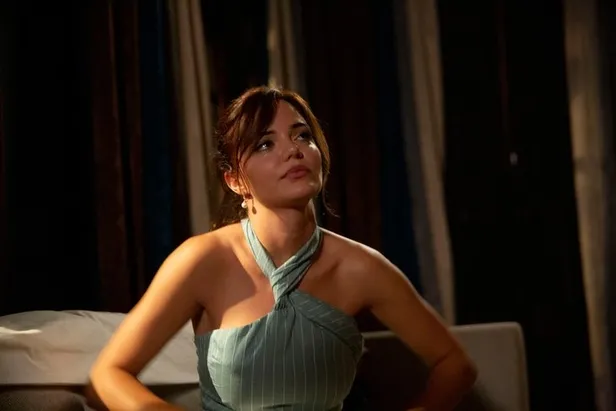 Bir Zamanlar Çukurova’da Hünkar alevler içinde! Hünkar ölüyor mu? Vahide Perçim...