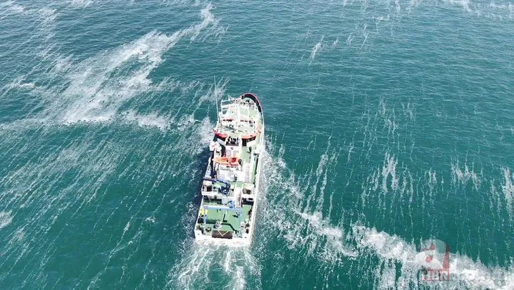 Müsilaj savaşçıları! 11 bilim insanı Marmara Denizi'ni karış karış tarıyor