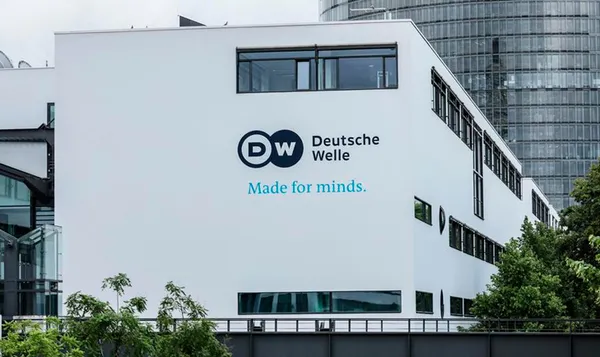 Aile ve Sosyal Hizmetler Bakanı Derya Yanık’tan Alman basını DW’nin iğrenç haberine sert tepki! Ahlaksızlığı normalleştiren yaklaşım