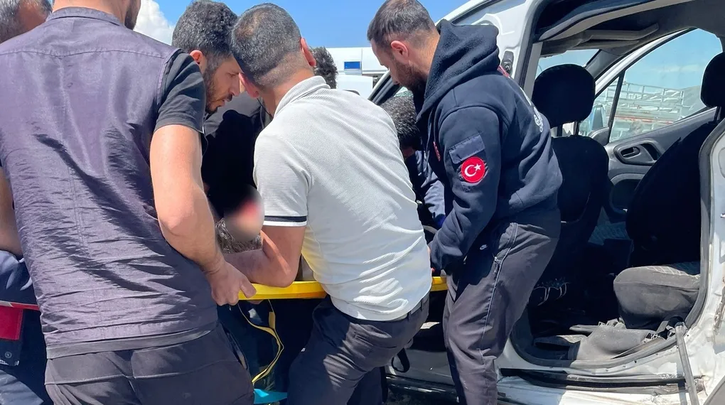 Van'da katliam gibi kaza: 4 ölü, 2 yaralı