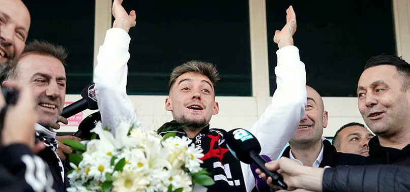 Beşiktaş'ın yeni transferi Ernest Muci İstanbul'a ayak bastı: Bir rüyanın gerçekleşmesi diyebilirim