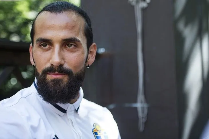 Erkan Zengin’den flaş corona virüs itirafı: Yarısında var virüs