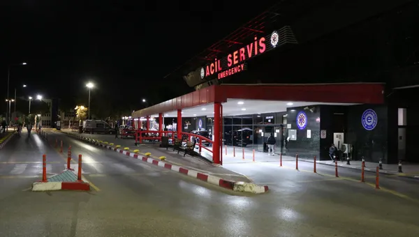 İzmir’de doktora pusu kurarak darbeden zanlılar tutuklandı