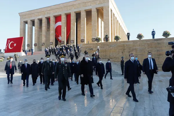 Son dakika: Başkan Erdoğan ve devlet erkanı Anıtkabir’de