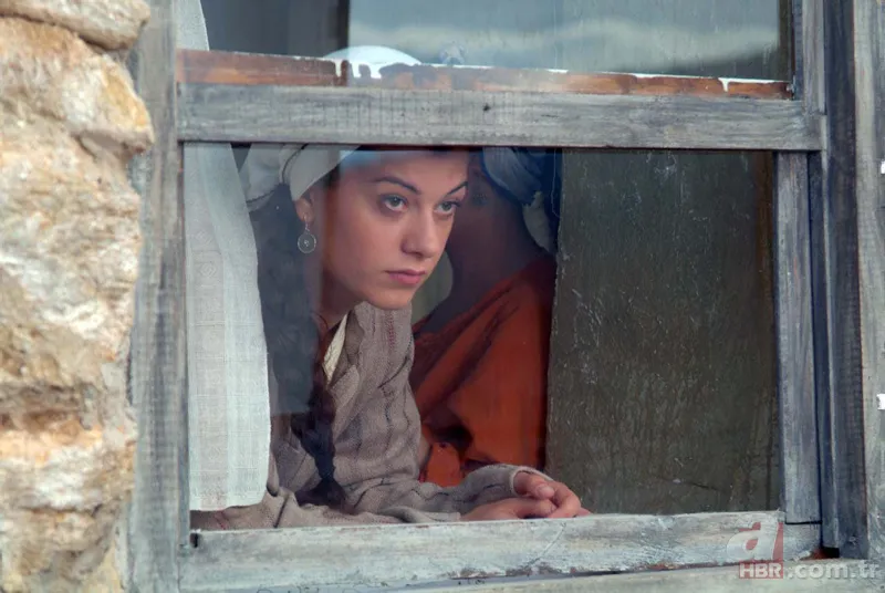 Elveda Rumeli dizisinin Zarife'si Filiz Ahmet görenleri şaşırttı 5