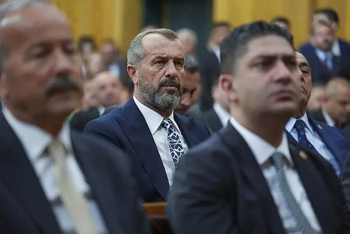 mhp-lideri-devlet-bahceliden-yerel-secim-sonrasi-chpye-net-mesaj-iktidar-olduk-diyenler-hayal-aleminde-1713261460712.jpeg MHP lideri Devlet Bahçeli'den yerel seçim sonrası CHP'ye net mesaj: İktidar olduk diyenler hayal aleminde - 6