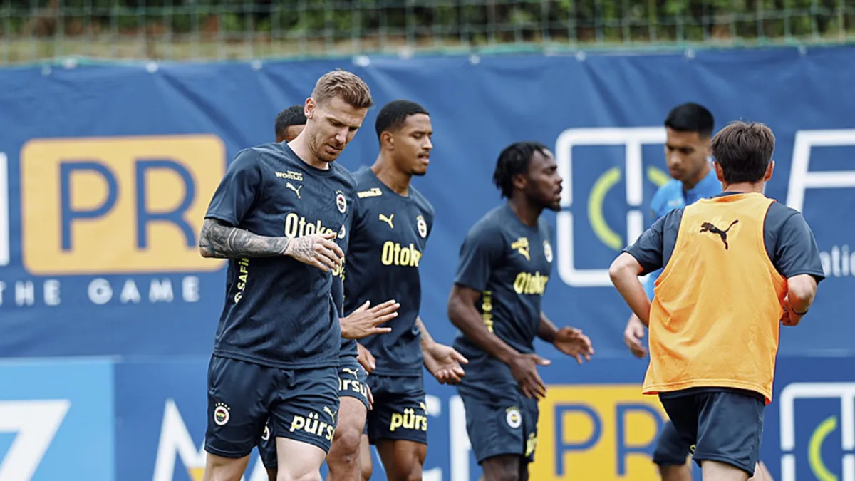 Fenerbahçe'de yeni sezon hazırlıkları Avusturya'da sürüyor