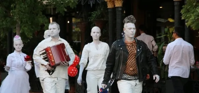 Kuzey Makedonya’da koronavirüs festivali