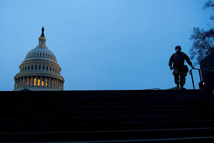 ABD'de büyük panik: 21 Ocak alarmı! Washington savaş kampına döndü - 2