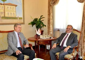 "Ruslar çok sevdiği Antalya'ya gelmeye başlayacak"