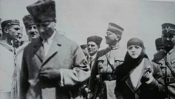 En anlamlı 10 Kasım sözleri mesajları! 10 Kasım ile ilgili şiirler sözler 2-4-8 kıtalık! Duygusal 10 Kasım sözleri!