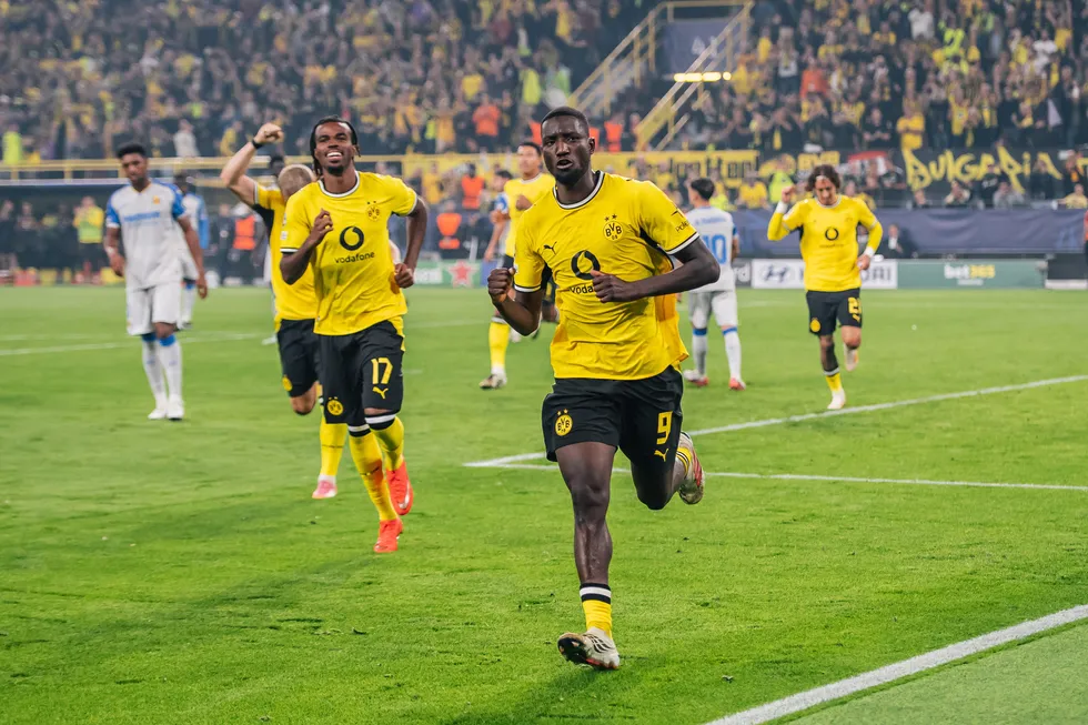 milli-ara-oncesinde-avrupanin-5-buyuk-liginde-son-durum-1789981774382.jpg Avrupa'nın 5 büyük liginde zirve yarışı: Manchester City, Barcelona, Dortmund, Roma ve Monaco liderlik koltuğunda - 3