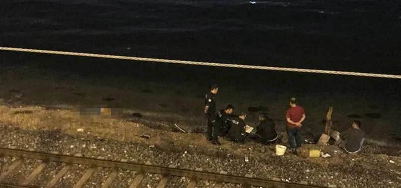 İzmir'de İZBAN treninin çarptığı kişi öldü