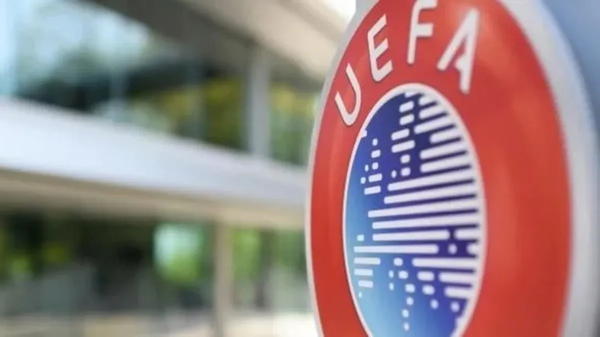 UEFA'dan Fenerbahçe kararı! Ceza 1 maça düşürüldü