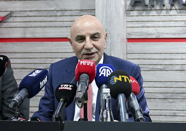 Cumhur İttifakı’nın ABB Başkan adayı Turgut Altınok’tan Mansur Yavaş’a sosyal medya belediyeciliği eleştirisi