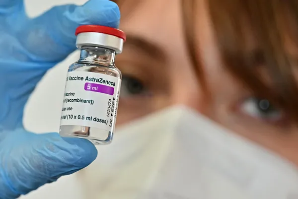 1618306996862.jpg AstraZeneca aşısının bir yan etkisi daha ortaya çıktı! - 1
