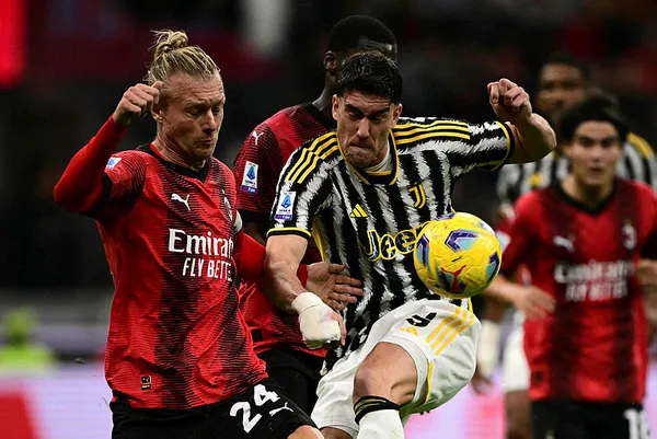 Eski Fenerbahçeli yıldız Galatasaray yolunda! Cimbom transferde gaza bastı! Şampiyonluk için tecrübeli isim...