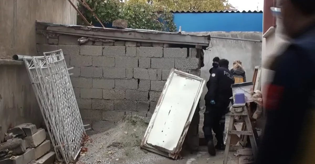 Son dakika: Kümesten gelen seslere şüphelendi! Görünce neye uğradığını şaşırdı! Bakın kümesin içinden ne çıktı?