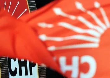 CHP'de toplu istifa depremi