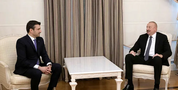 Bayraktar Teknoloji Azerbaycan kuruldu! Baykar Yönetim Kurulu Başkanı Selçuk Bayraktar’a Azerbaycan’dan Askeri İşbirliği Madalyası